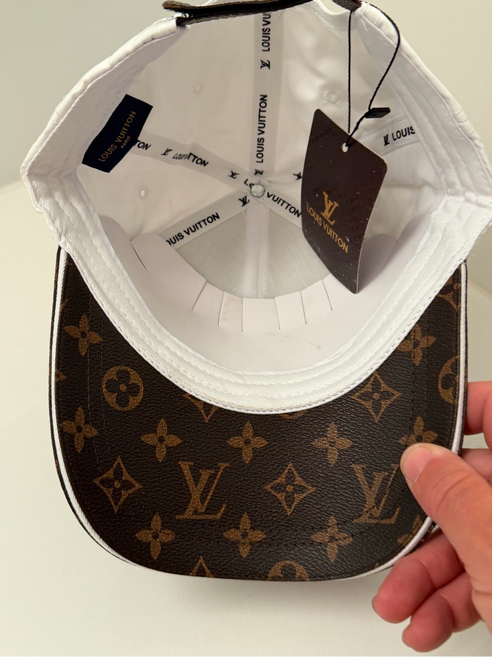 Louis Vuitton White & Brown Monogram Patch Cap - Picture 10 of 12